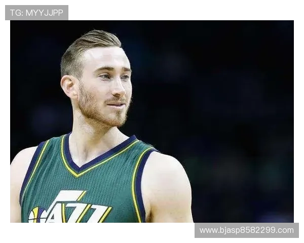 布朗尼手感炙热三分连中闪耀全场年轻侧翼展现惊人火力 布朗尼手感炙热三分连中闪耀全场年轻侧翼展现惊人火力